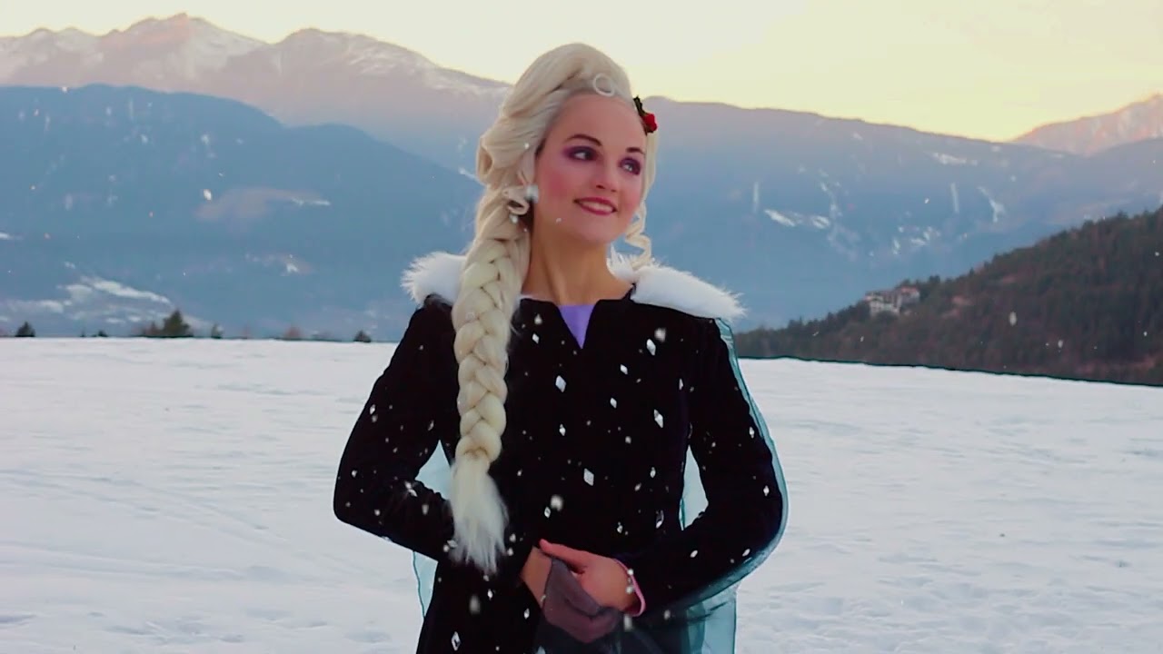 When Were Together   Carina Elice´ Anna and Elsa Cosplay  Song From Olafs Frozen Adventure
