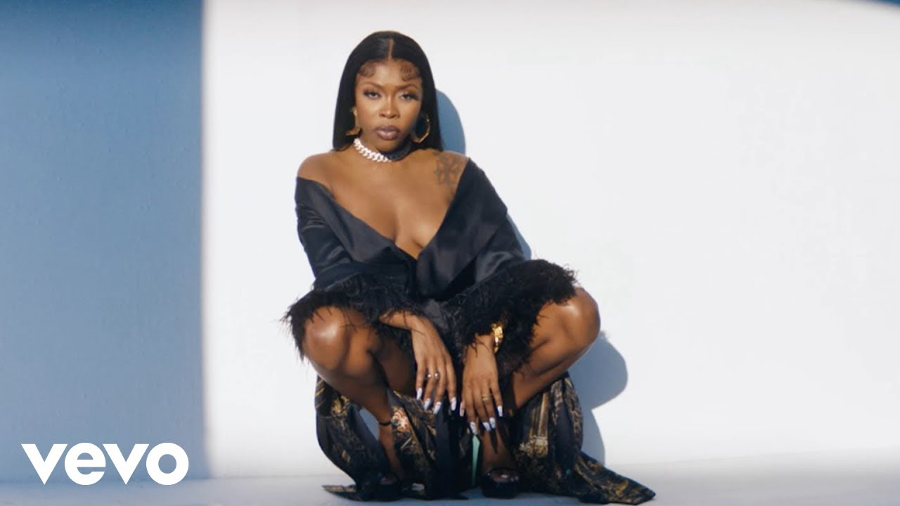Tink - Heat of the Moment (Official Video)