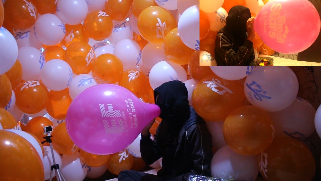 B2P (Blow to pop) a pink English First's balloon
