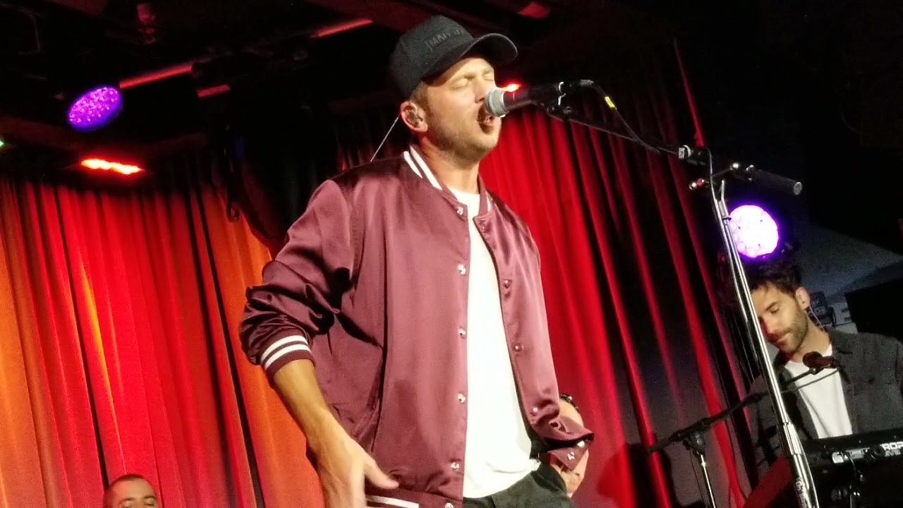 One Republic with Sucker performed live in Los Angeles