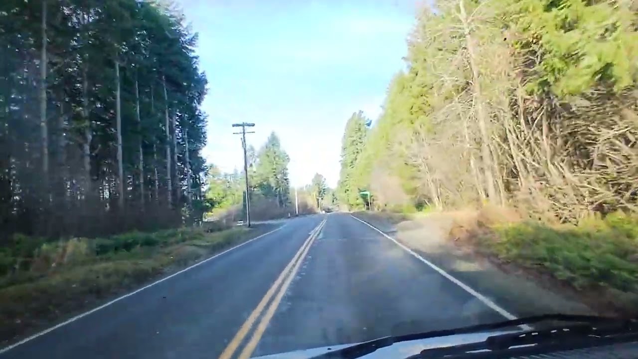 Motorhome Leaving Chehalis 