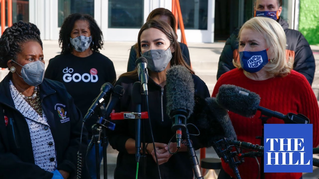 FULL REMARKS: Alexandria Ocasio-Cortez visits Texas to volunteer at Houston Food Bank