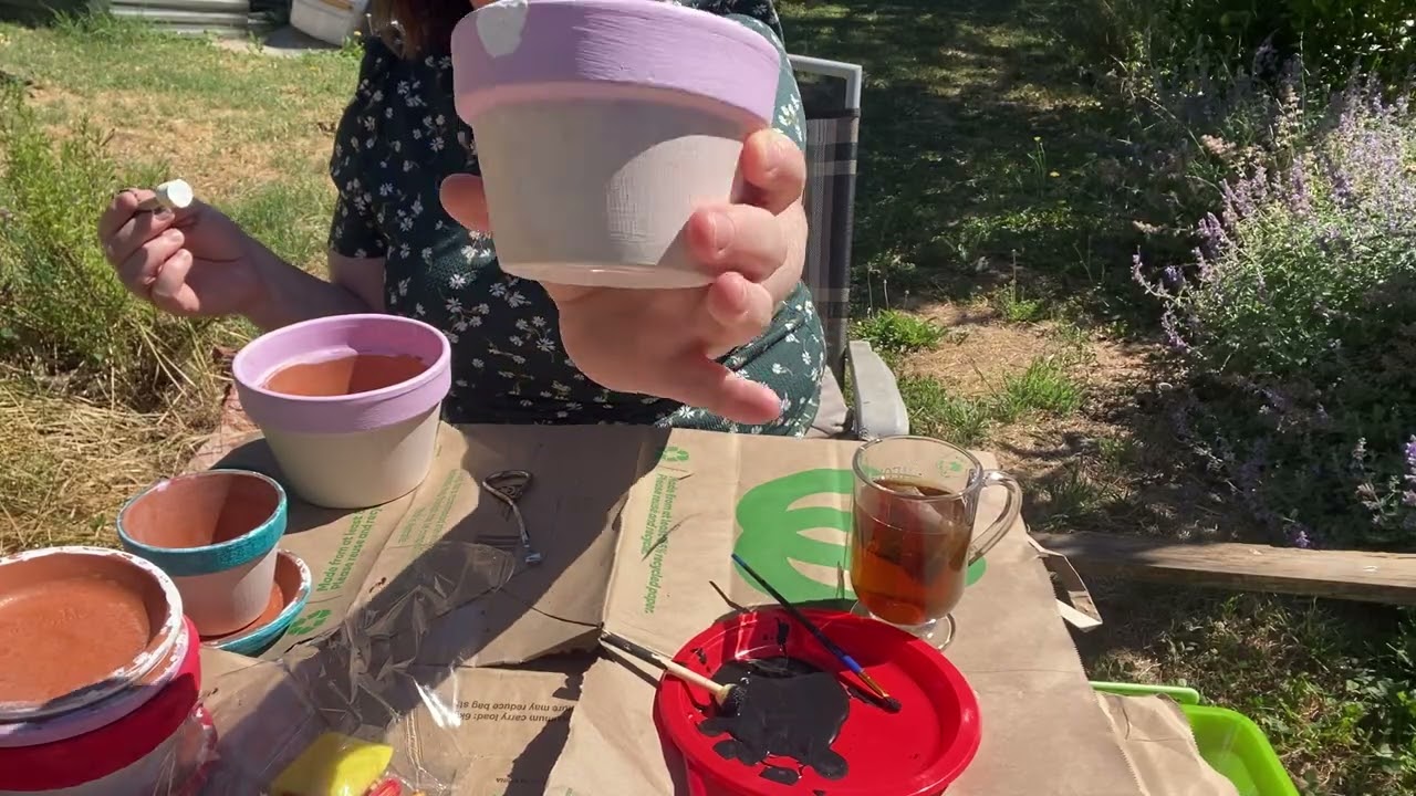 Painting in the garden for anxiety 