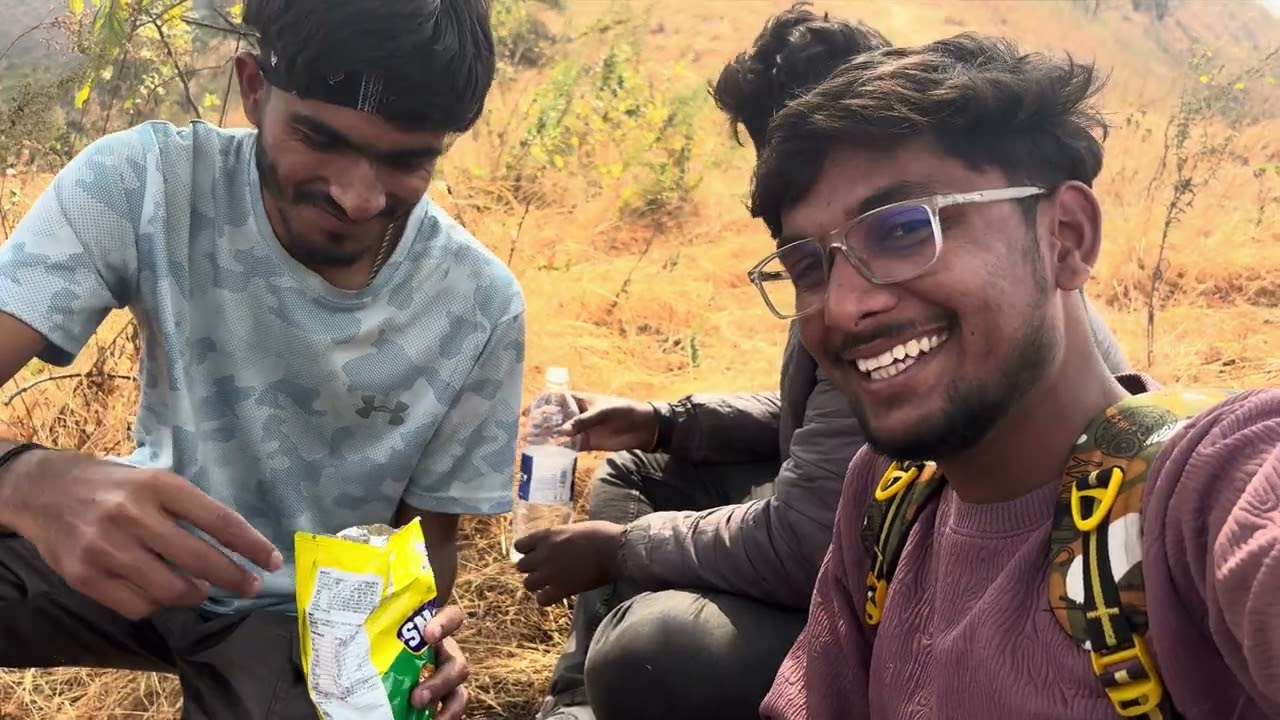 First vlog  ,trekking Sinhgad to Rajgad 