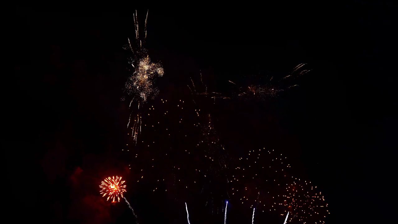 4K Multi color Diwali Fireworks Background Video | 4K | FREE TO USE🆓🆓🆓