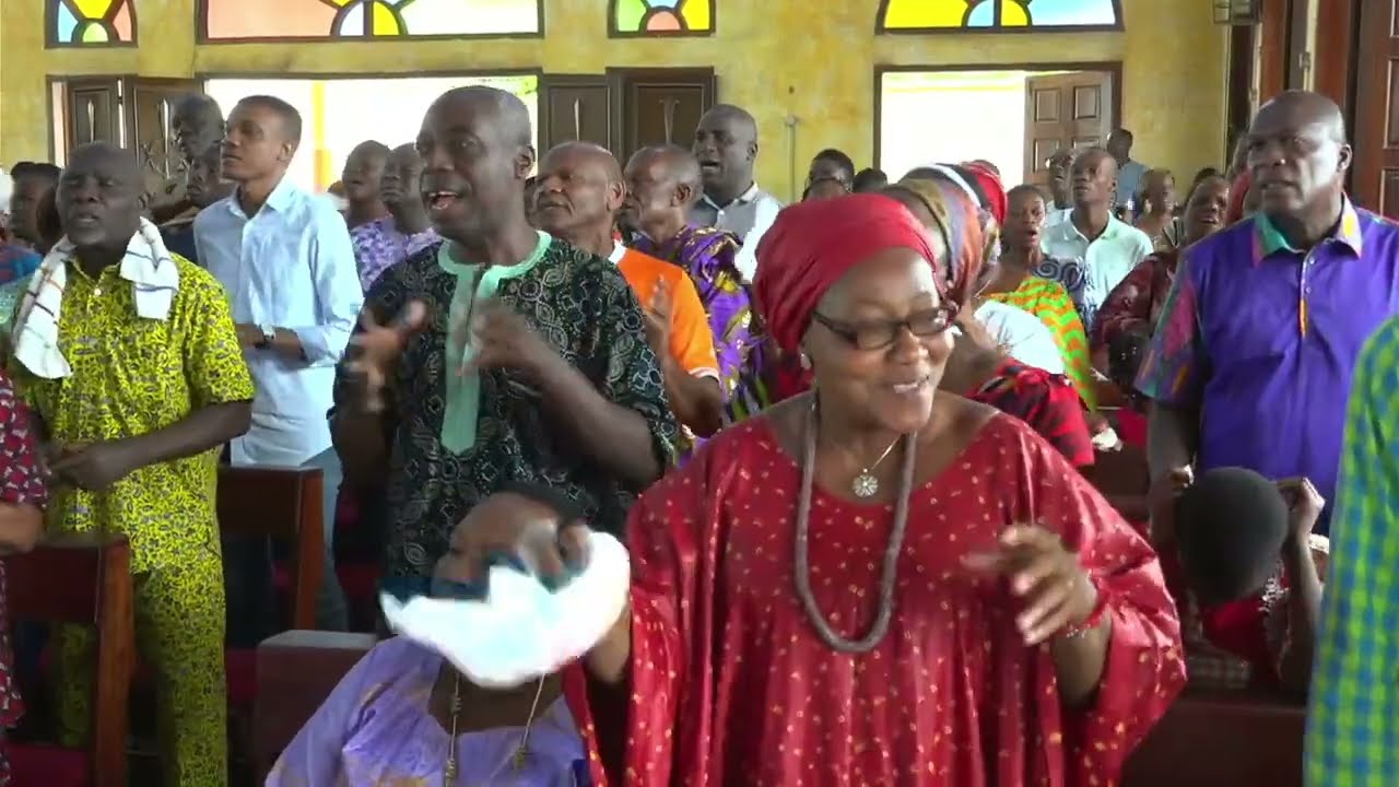 CULTE DE PENTECÔTE AU TEMPLE HOREB DE YOPOUGON TOITS ROUGE