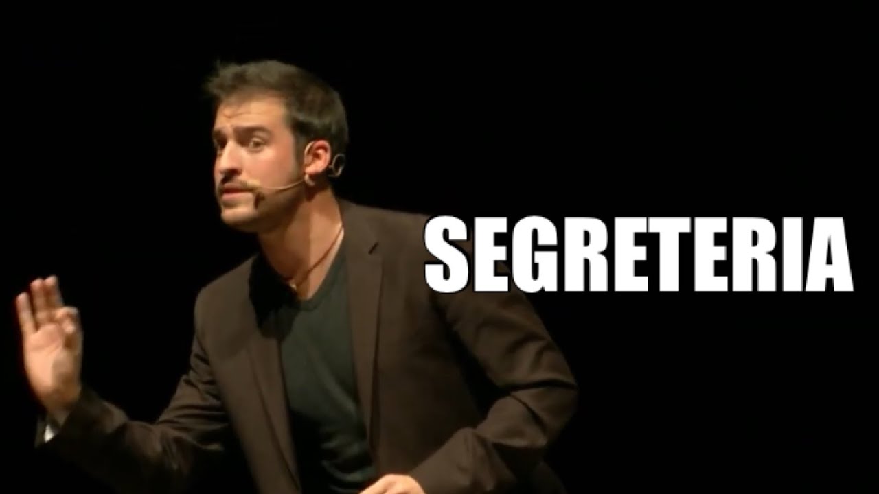 LA SEGRETERIA DELL'UNIVERSITÀ - Dallo spettacolo 