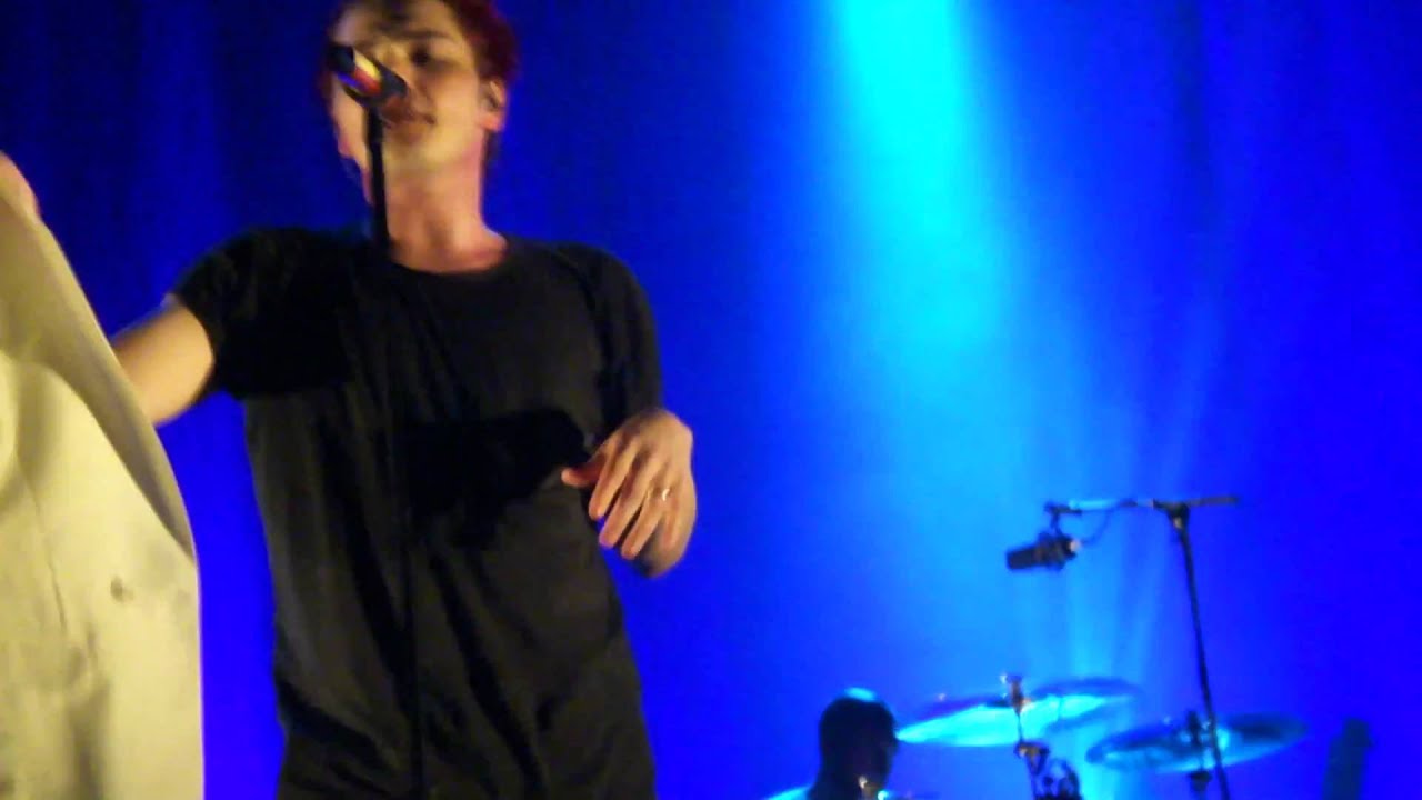 My Chemical Romance @ The Fox Theater, Oakland - Vampires Will Never Hurt You(March 31, 2011)