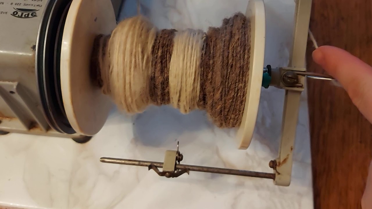 Wolle spinnen! Spinnrad aus Russland!