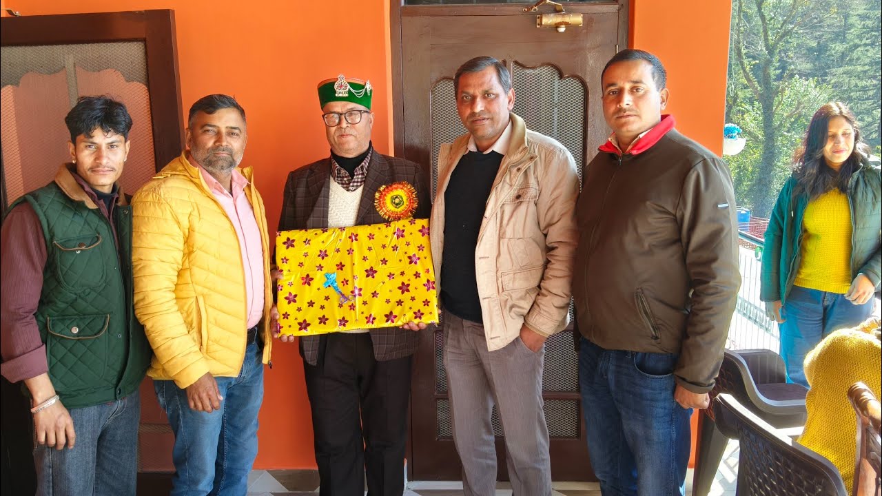 आज बेसहारा पशुओं का इलाज किया