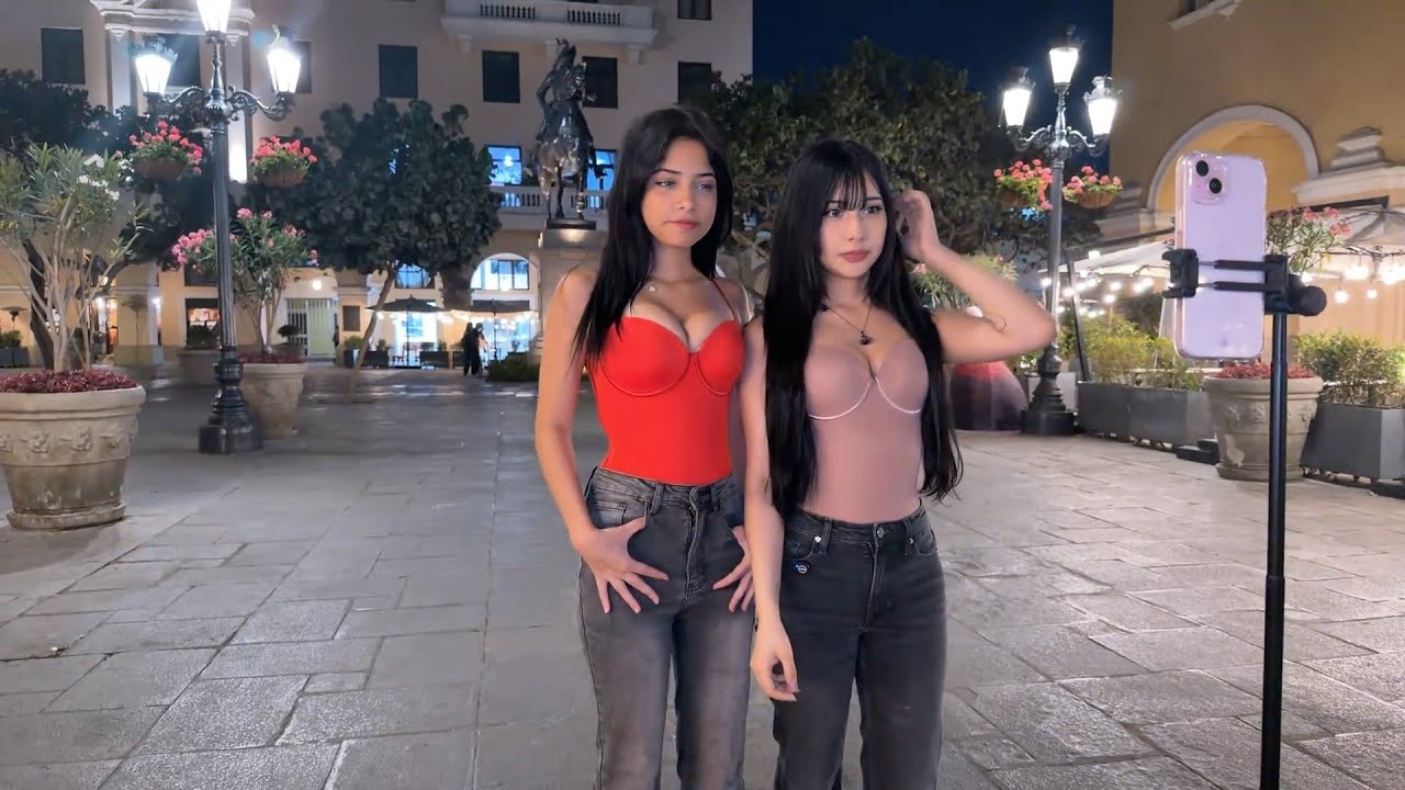 SERAPHINE Y AIRITA VISITANDO EL CENTRO DE LIMA