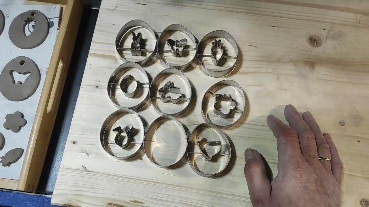 9 Stück Ausstechformen Set, Edelstahl Ausstechformen für Backen, Mit einigen Fehlern behaftet!