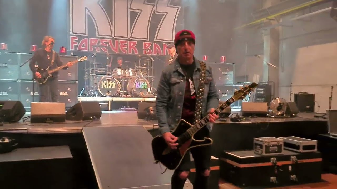 10.November 2023 KISS Forever Band Soundcheck Plaster Caster Kaminwerk Memmingen