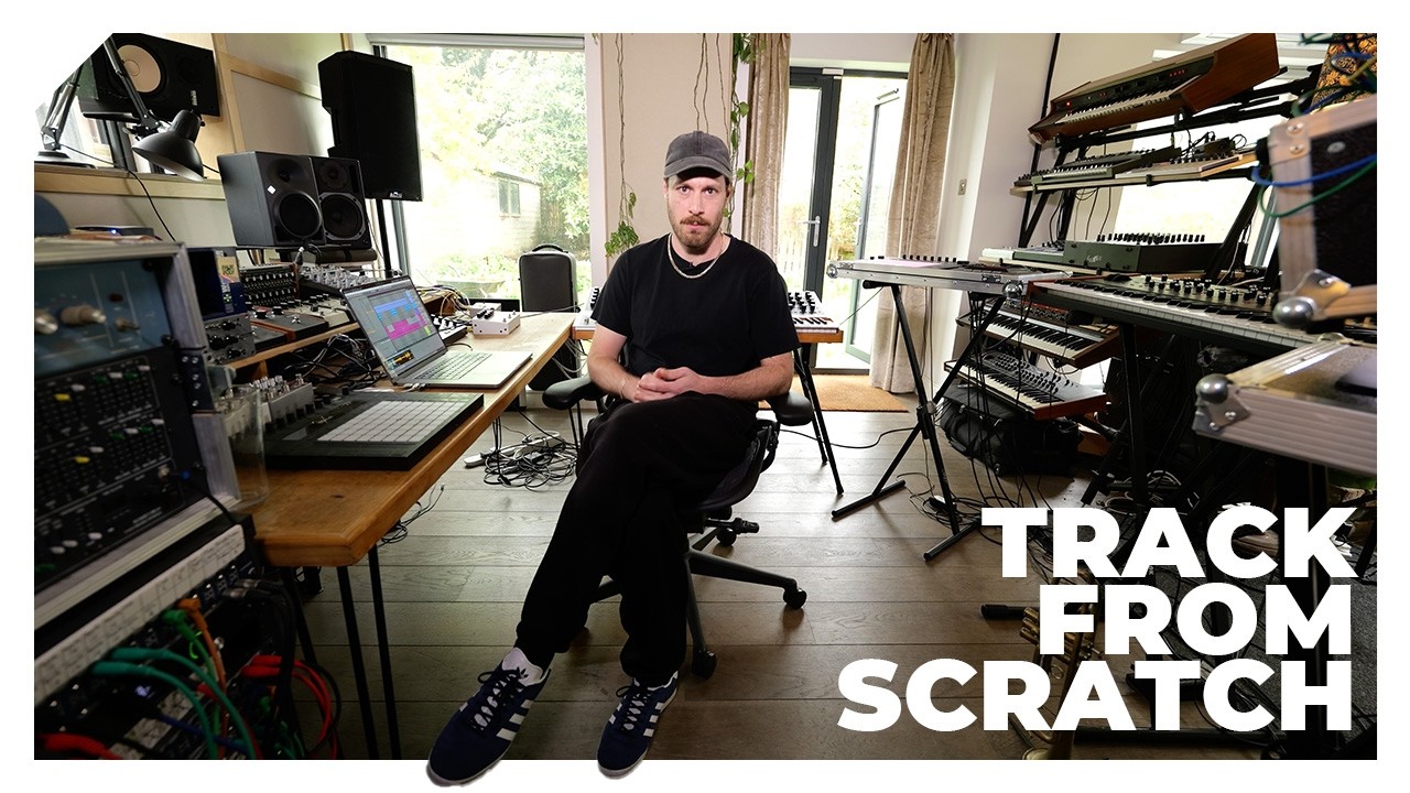 Lawrence Hart [Domino Records] builds a track from scratch – In The Studio