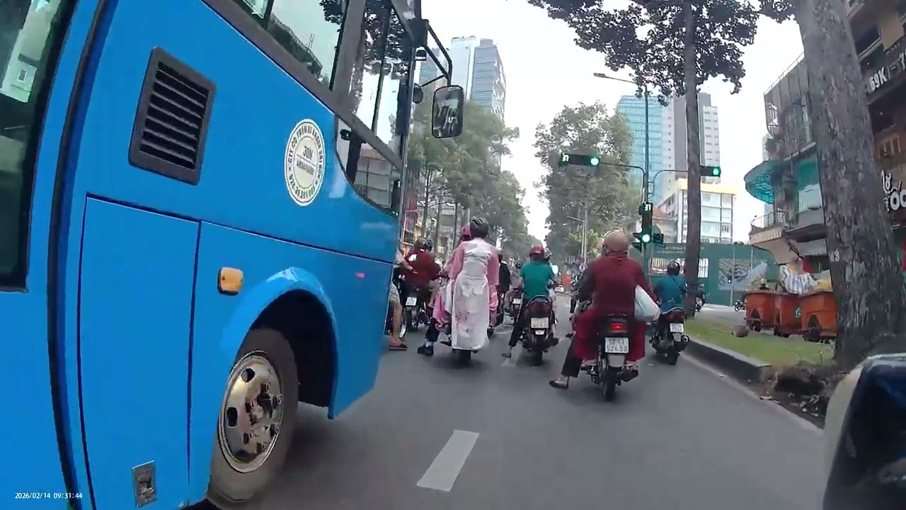 Phần 2 Sáng 26 tết âm lịch Ba cha con đi giao quanh thành phố HCM 14/02/2026