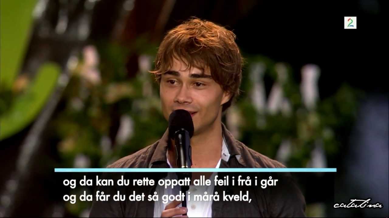 Alexander Rybak & Katrine Moholt - Du ska få en dag i mårå / Allsang pa Grensen 04.07.2013