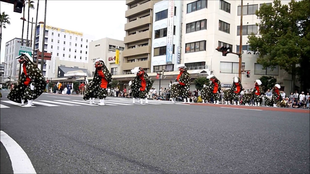 御獅子２（宮崎神宮大祭2019　神武さま　獅子舞　宮崎県庁前交差点）