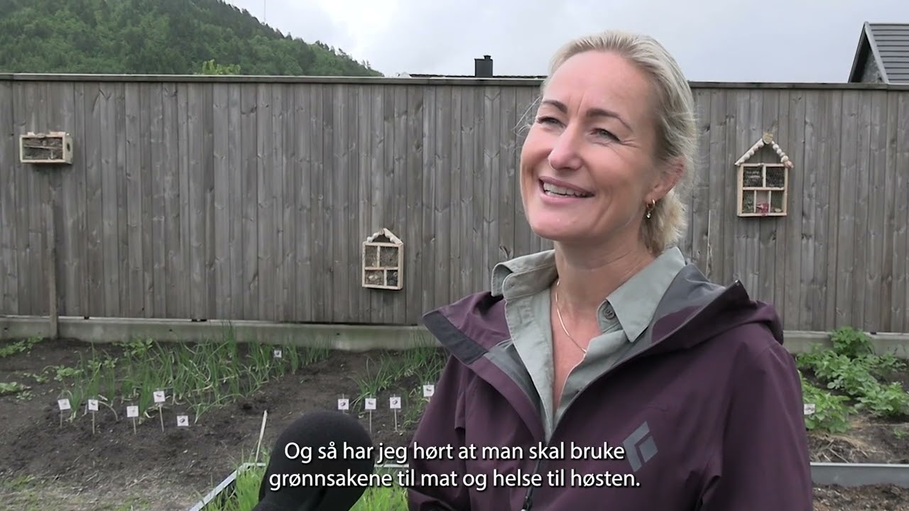 Varaordfører Charlotte Beckmann Finnestad om skolehagen på Mosby.