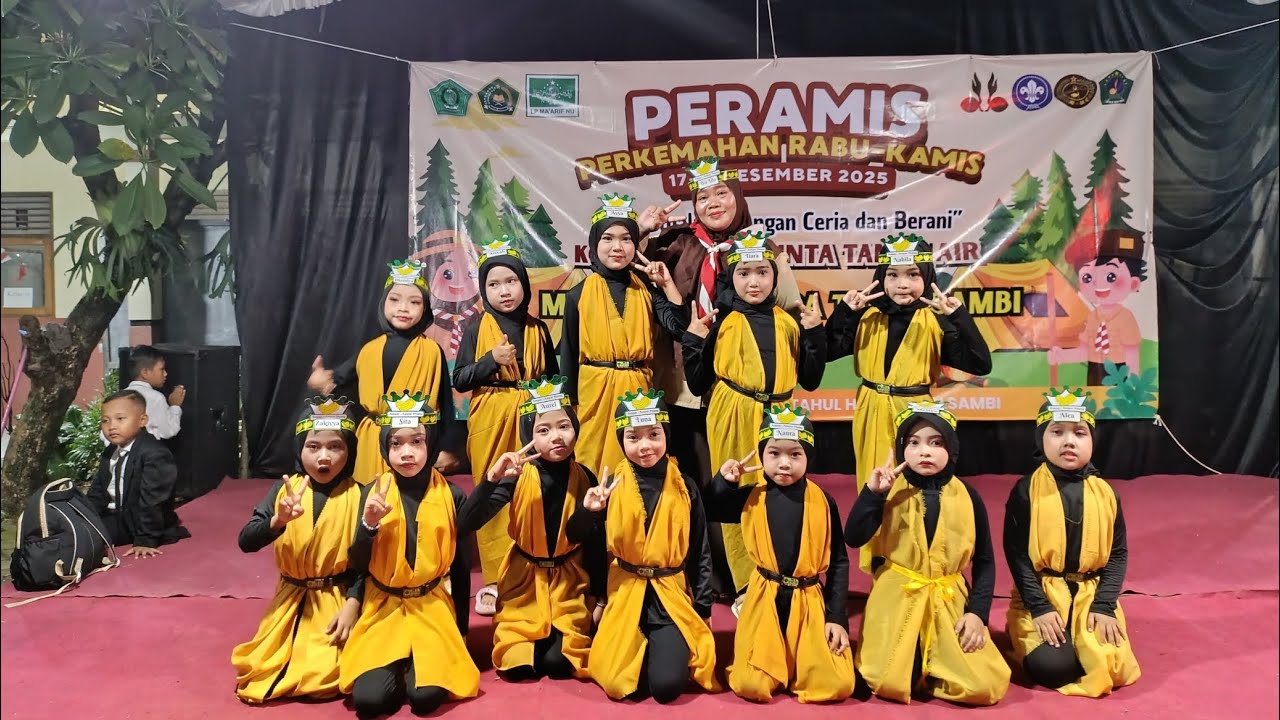 PENTAS SENI AMPAR AMPAR PISANG KELAS 1 MI