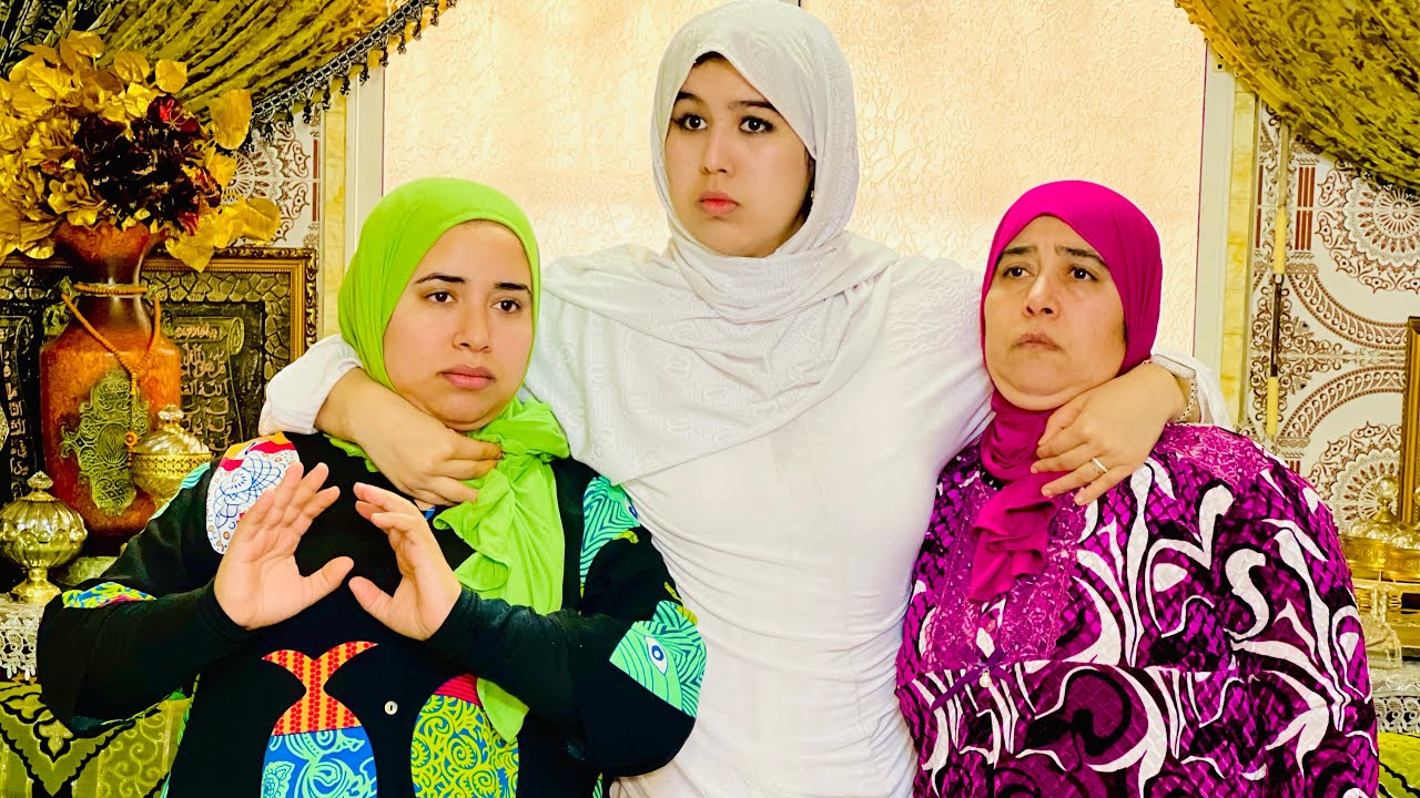 فيلم قصير مغربي:نهار تزوجات مات راجلها 😢او مني رجعات لدارهم متواقعاتش خوها آو مها يدوزو عليها العذاب