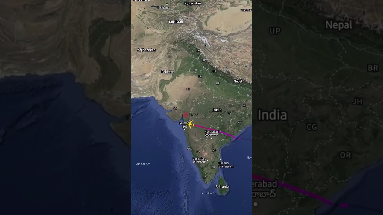 🛩️ How Far Does an Emirates Airbus A380 Travel in a Week? 🇦🇪✈️