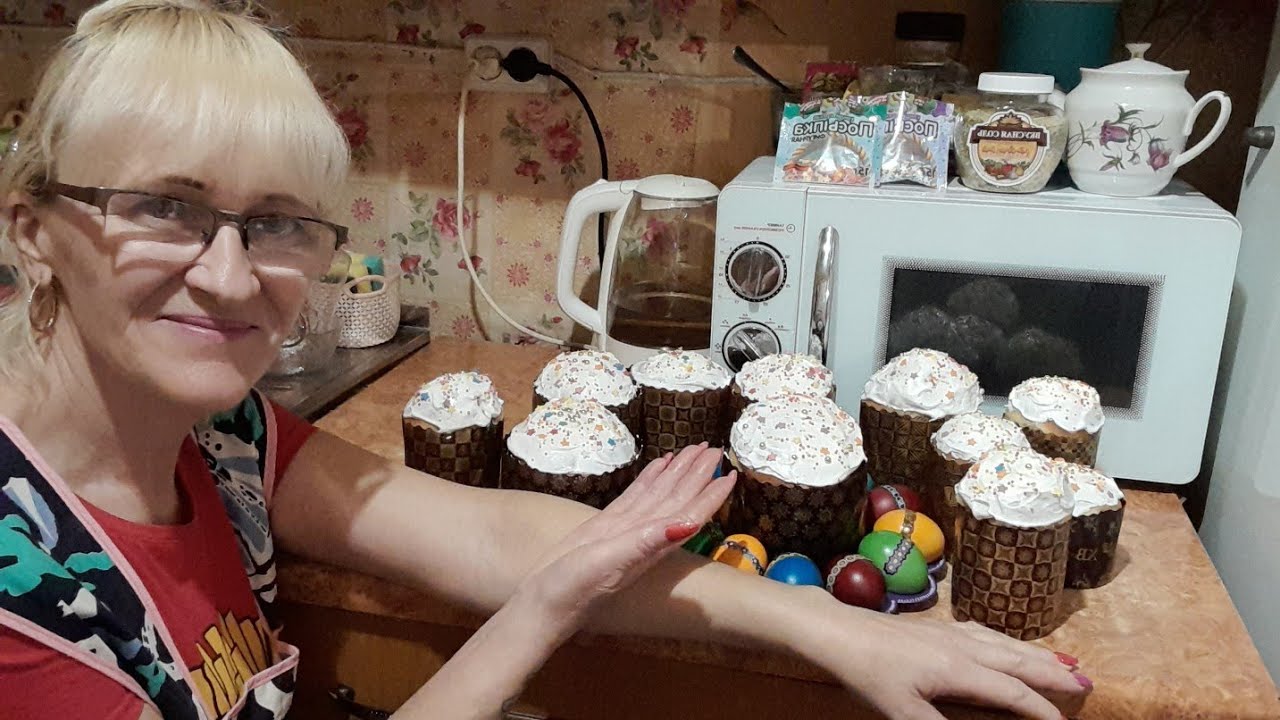 Жизнь в СЕЛЕ! Пеку паски.Куличи!Крашу яйца!