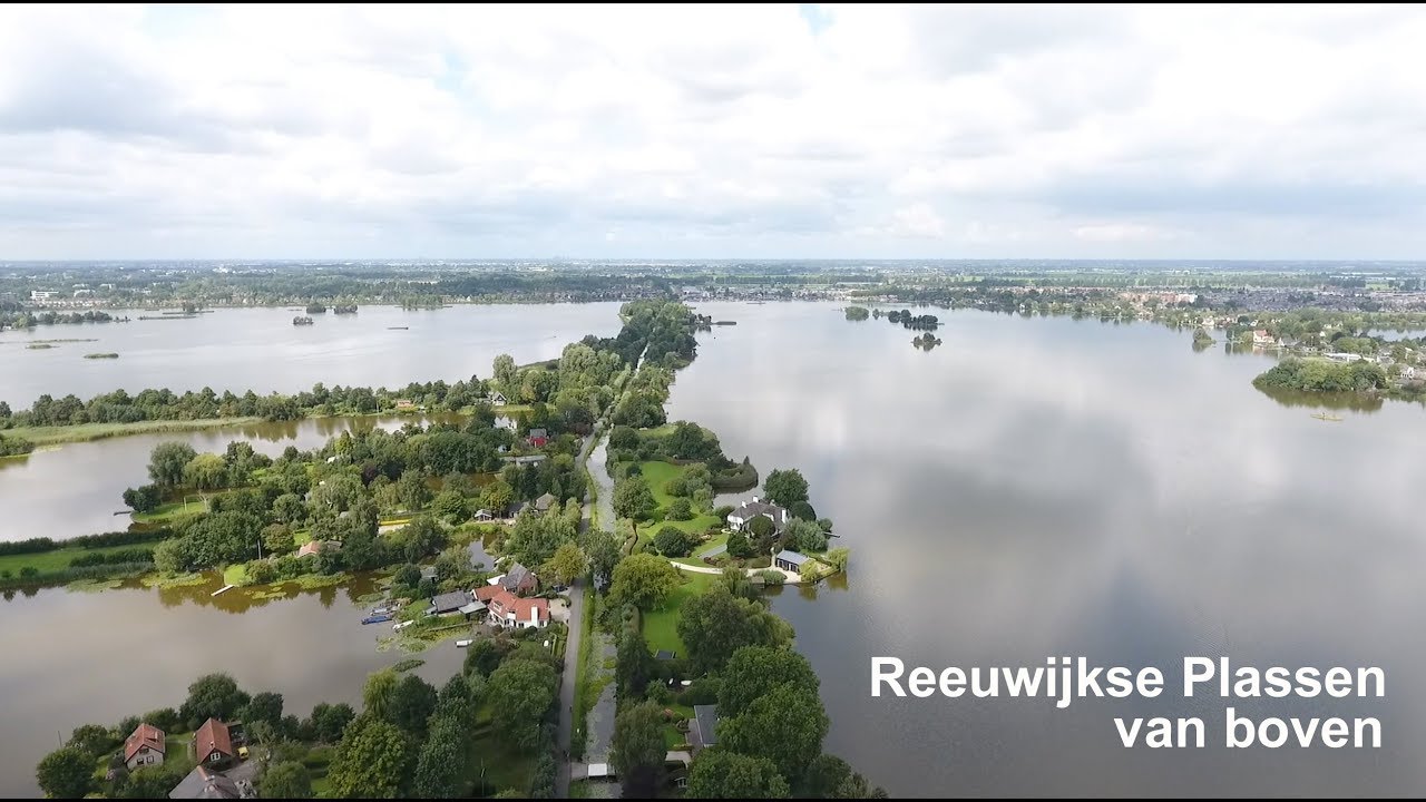 Drone beelden van Reeuwijk bij de Reeuwijkse plassen