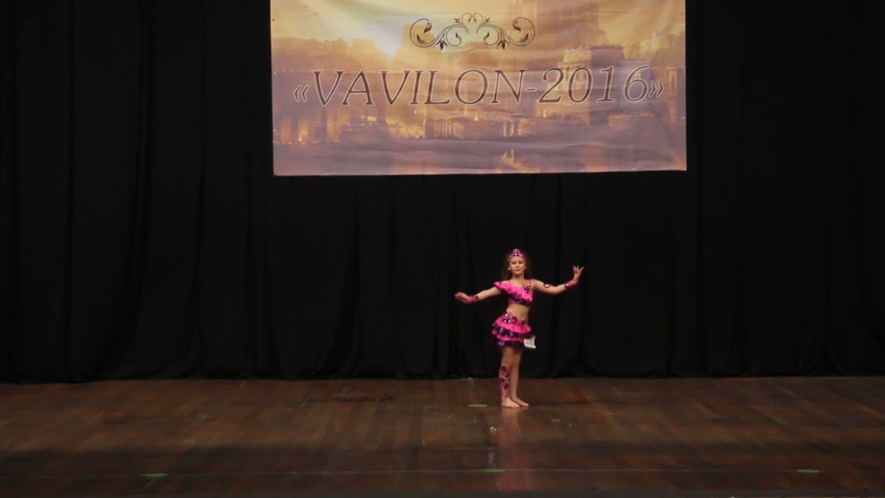 Vavilon  2016 04 02  #1 MVI 6094 Belly dance