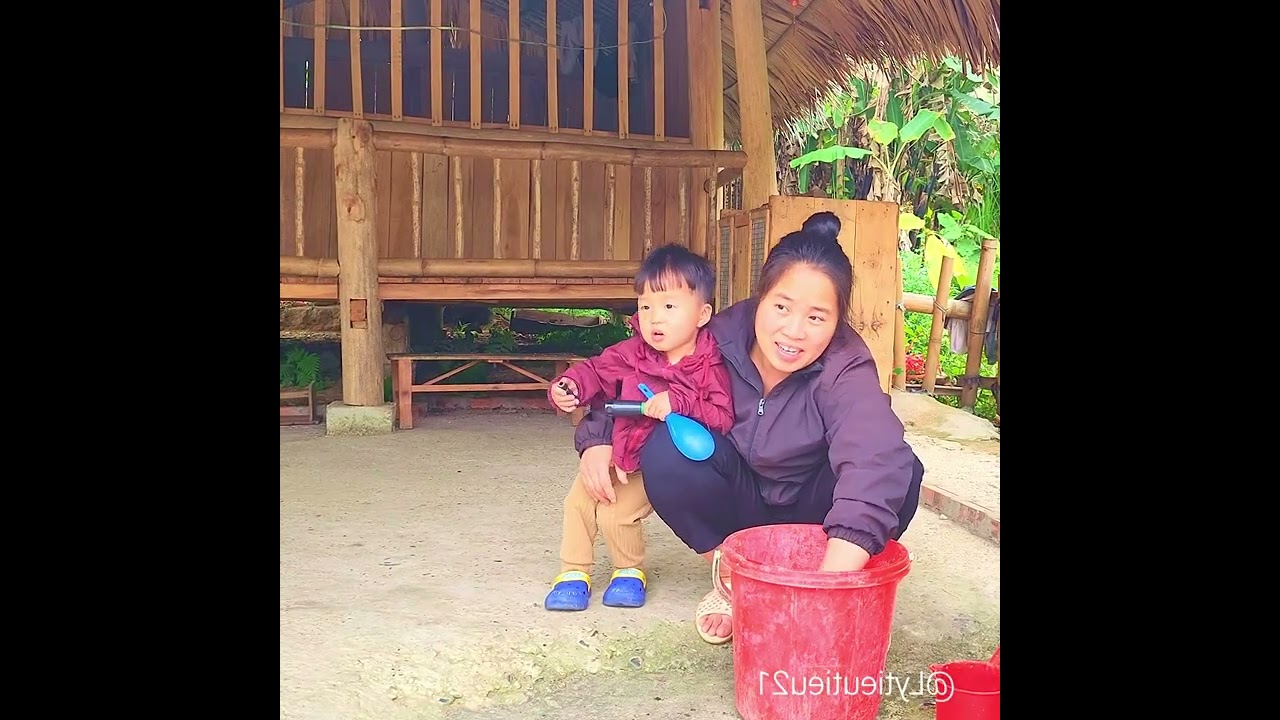 Single Mother's Daily Fishing. Cooking & Building, Builds Dream Home From Scratch