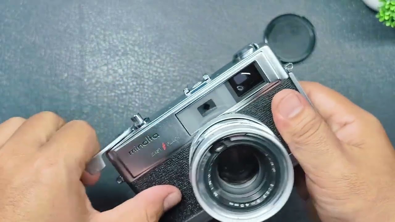 Minolta Hi matic 9   664932