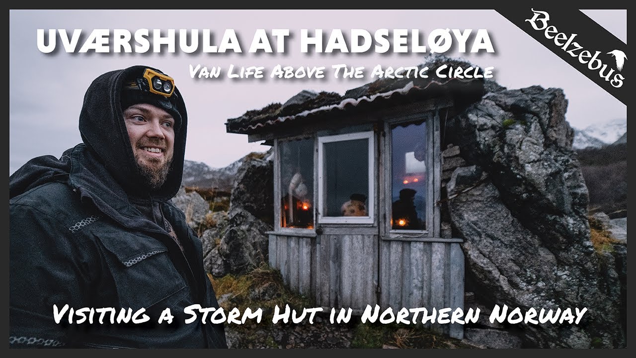 Visiting Uværshula (a Storm Hut) at Hadseløya, Northern Norway.