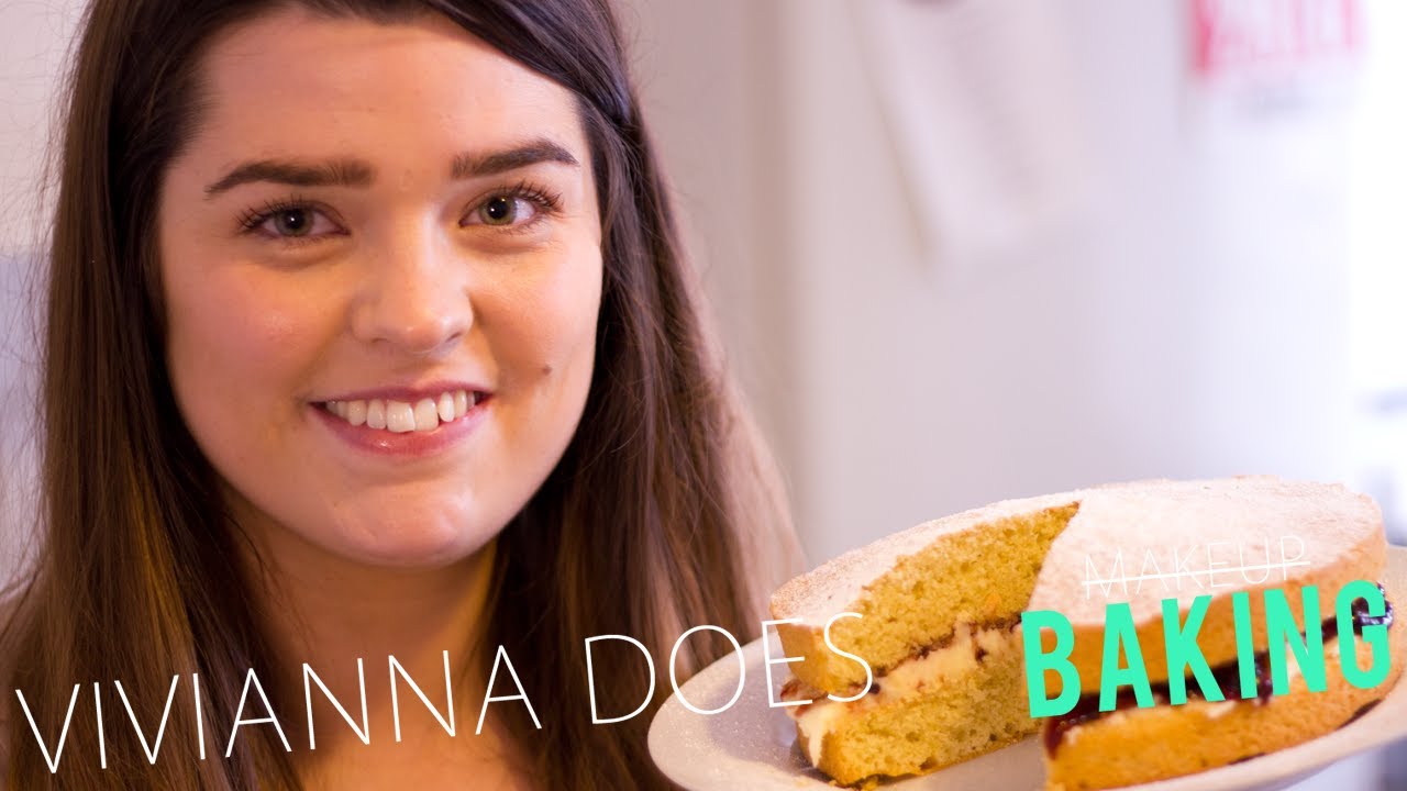 VICTORIA SPONGE - VIVIANNA DOES BAKING