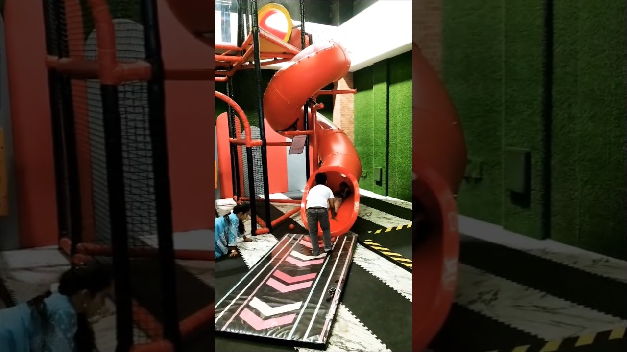 ladder and Slide play hous #fun#game #ladder #slide #prozonemall #gamezone #gamexpro #घसरगुंडी #cute