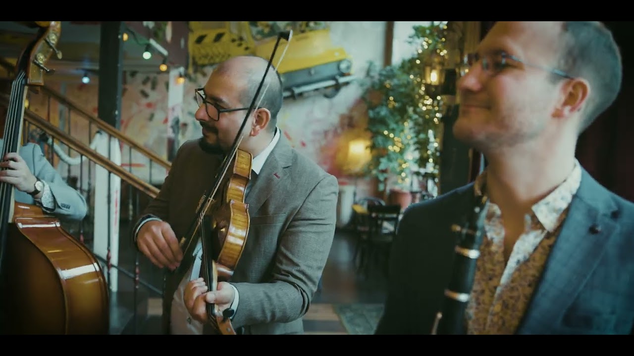 Breaza - Times New Román