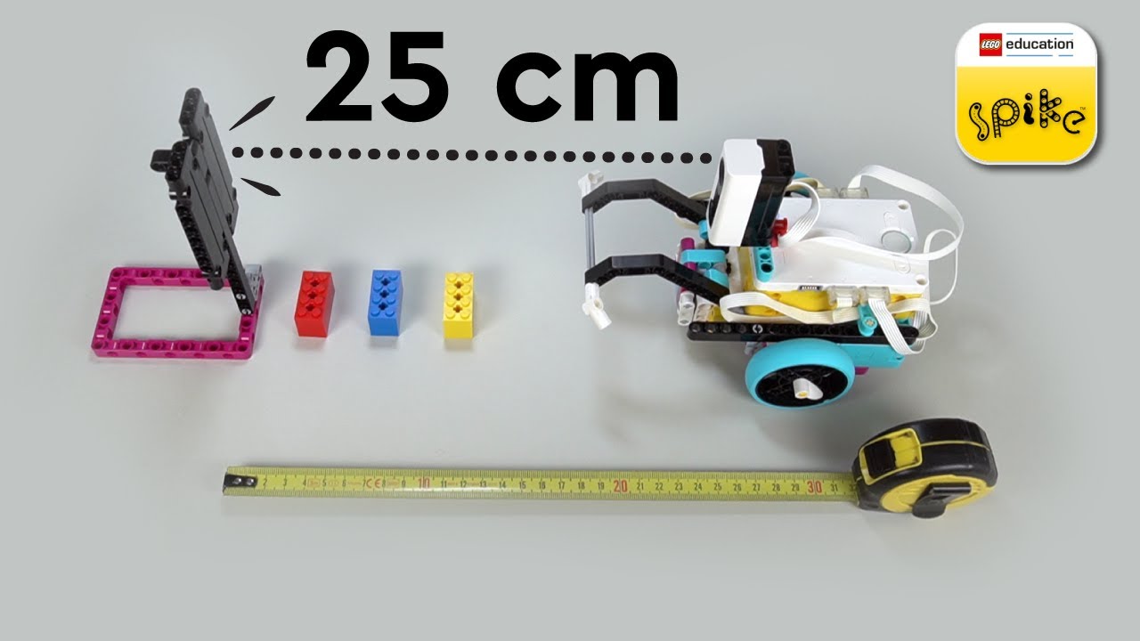 Robot LEGO SPIKE Prime si localizza e raccoglie mattoncini LEGO