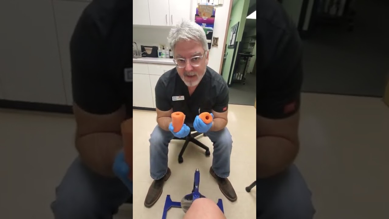 How to Use a Cast Stand to make a Short Leg Cast