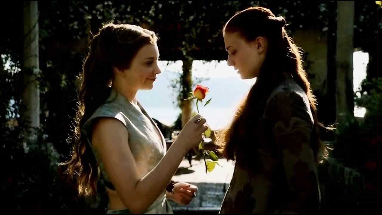 ARYA & SANSA | white foxes