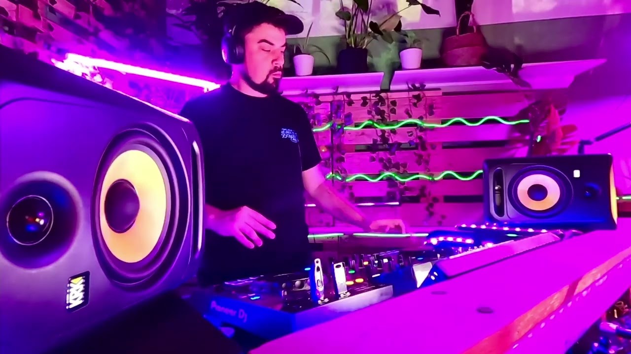 🎶 Jakka - Warm Up Smooth House Mix -  Studio: VIBE 01