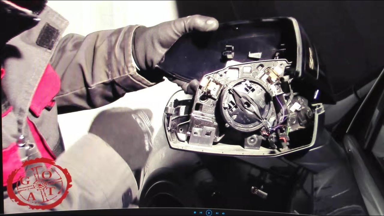 AUDI Q7  mirror removal use DIY TOOL  (DIY 工具拆解奥迪Q7后视镜)