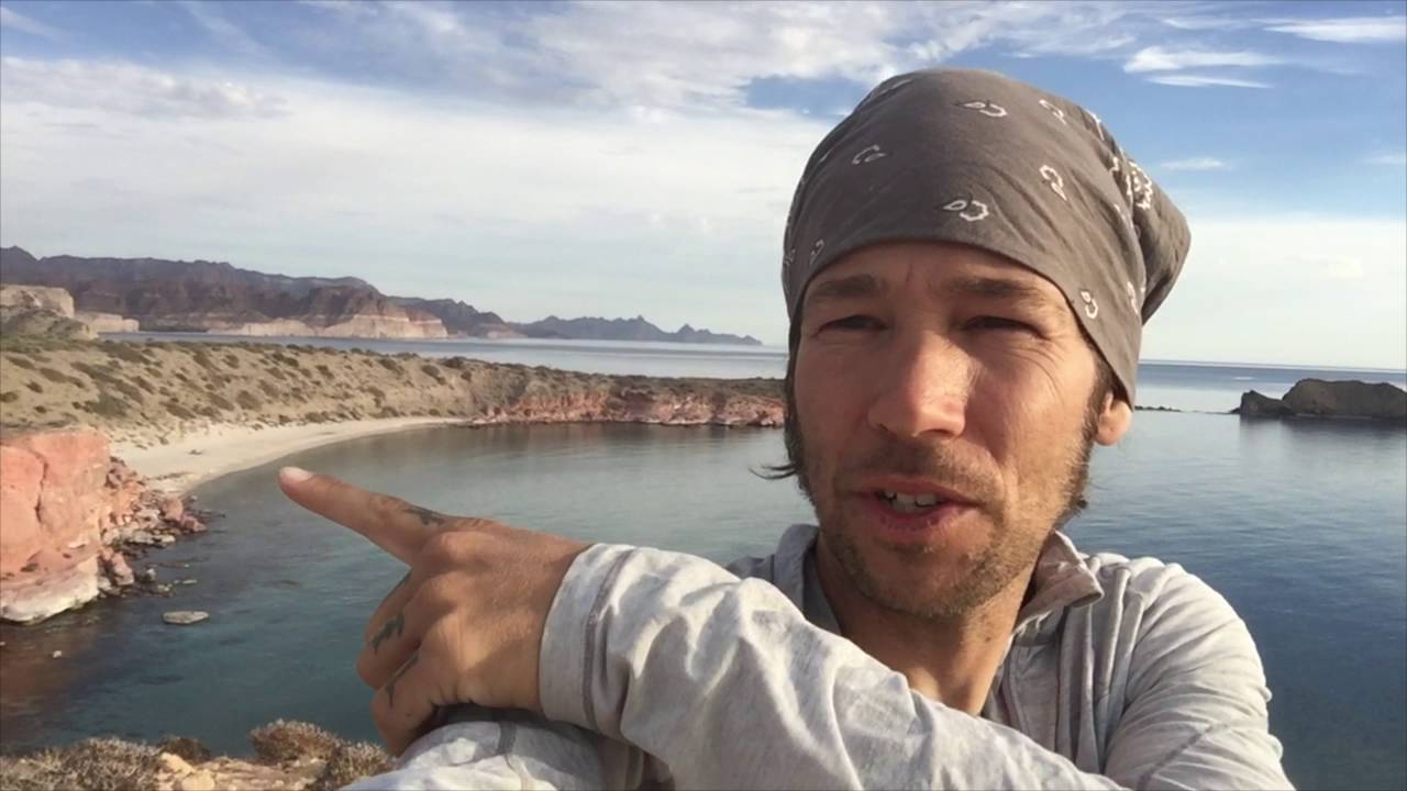 Kayaking Wild Baja (copyright 2016)