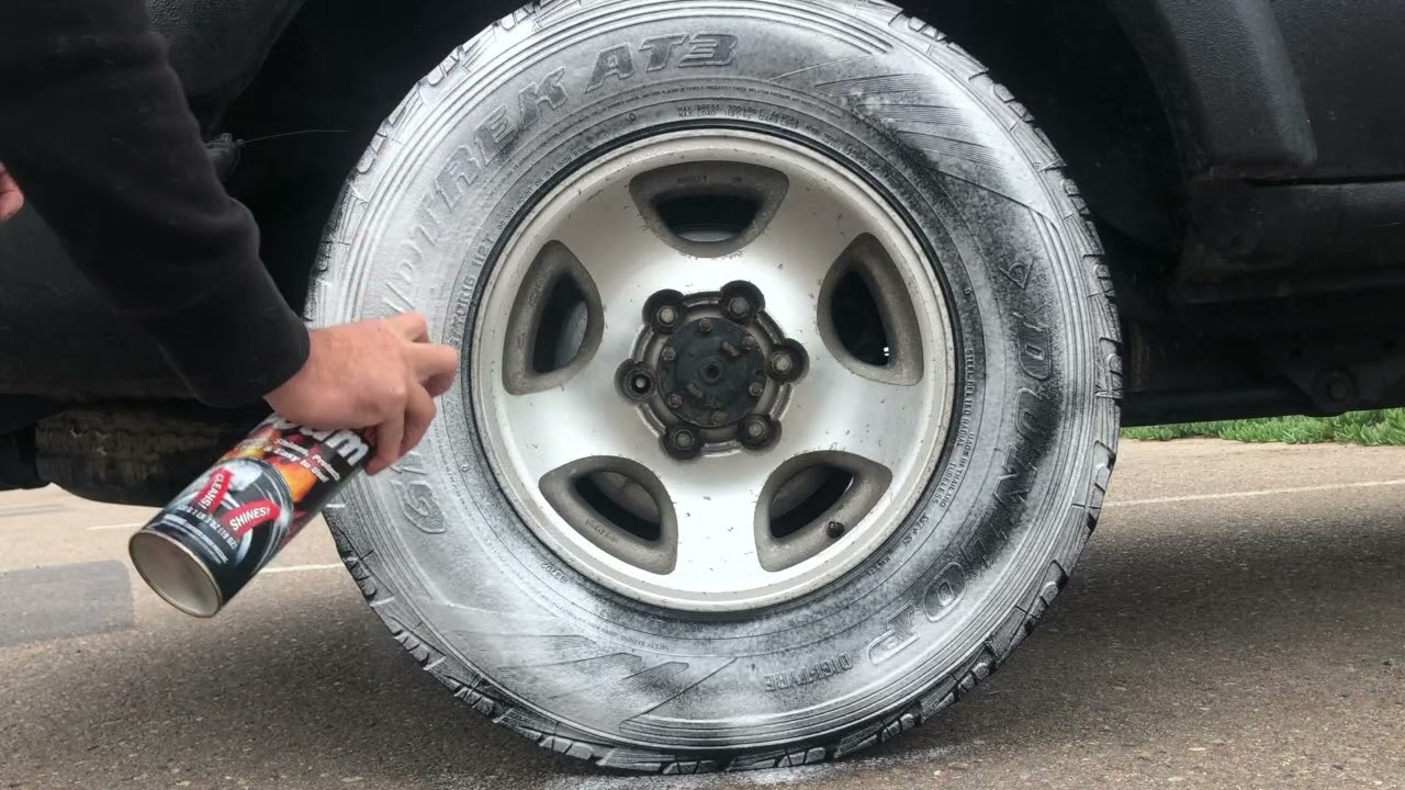 Противостояние | Amor All Tire Foam против Meguiars Hot Shine Tire Foam