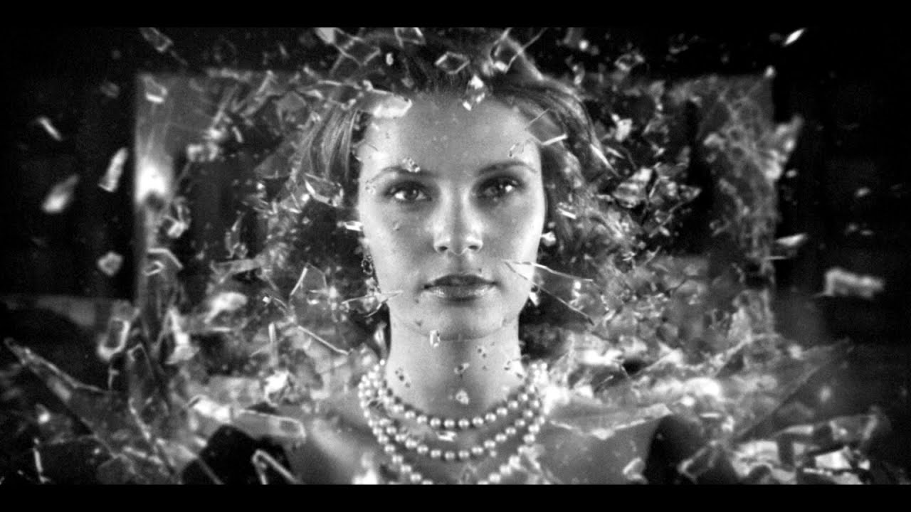 Nuit Blanche &ndash; kr&oacute;tki film Areva Manoukiana