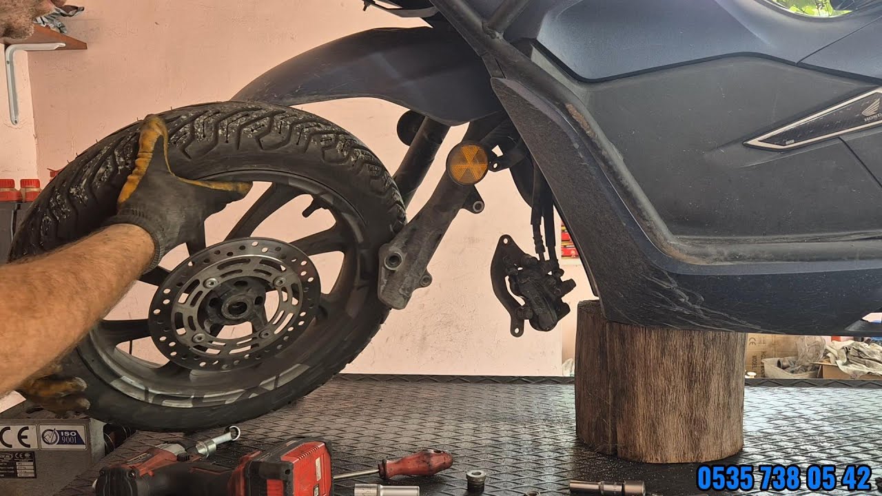 Honda Pcx Disk Ve Balata Değişimi