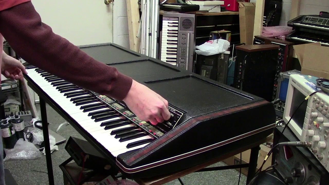 Manny's Polymoog 203a Restoration (by Synthpro)