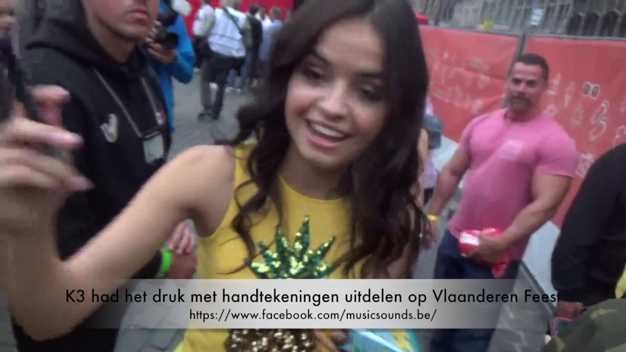 K3 Vlaanderen Feest 2017 Antwerpen drukte voor handtekeningen!
