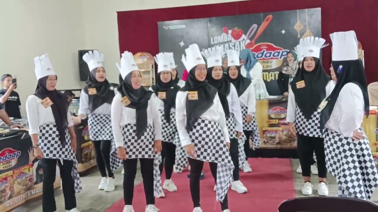 Lomba yel-yel Produk Wings Food Kamis, 13-2-2025 Dusun Krajan 1 Desa Bener