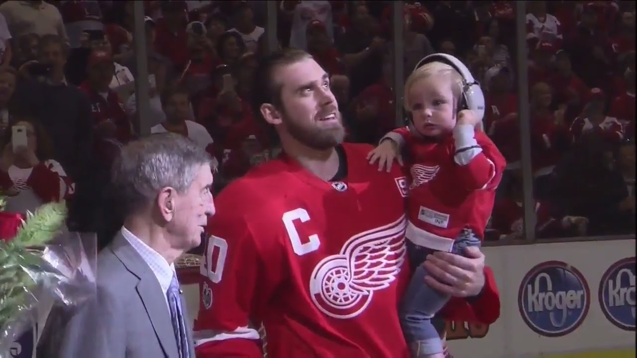 Henrik Zetterberg Honored For 1,000th Career Games at Joe Louis Arena Last Game