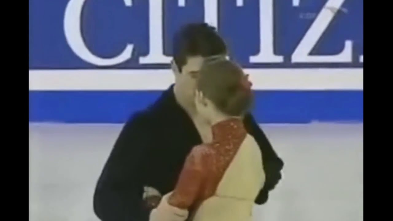 [Virtue/Moir]Hugs and kisses after programs