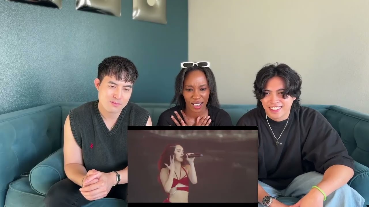 ME & MY FRIENDS REACTING TO KATSEYE “Gabriela” (Live @ Lollapalooza '25) | (Katseye Reaction)
