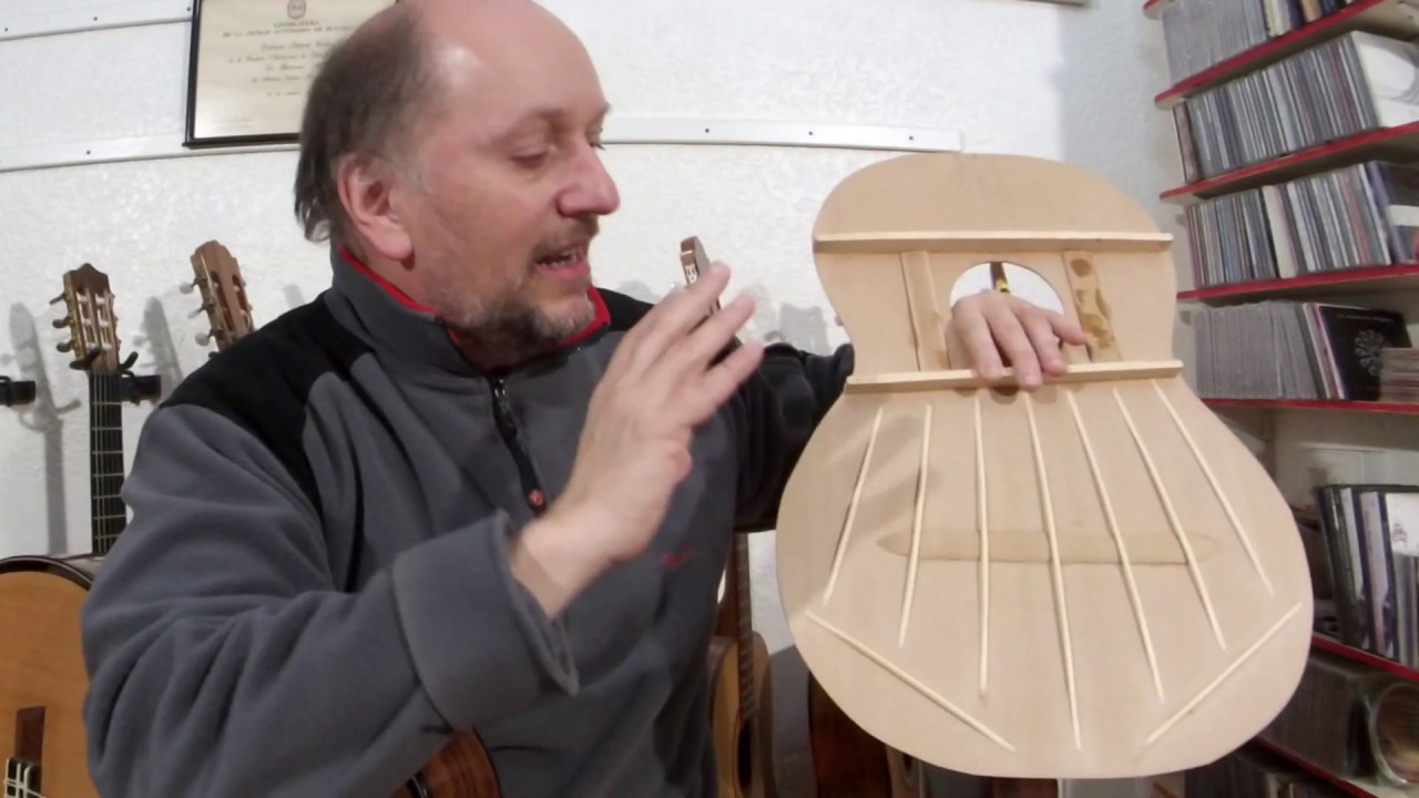 Guitarra Lattice versus guitarra tradicional - Ricardo Louzao